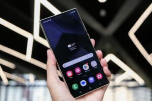 Used iPhones and Samsung, Used Samsung, Used iPhones, refurbished iPhones, iPhones for sale, cheap iPhones, second-hand iPhones, buying used samsung phones, used iPhones, iPhones, Buying Used Samsung Phones, Refurbished Samsung phone